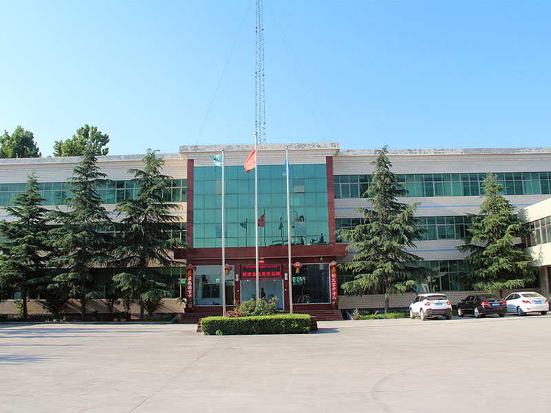 公司響應(yīng)國(guó)家環(huán)保要求，對(duì)企業(yè)進(jìn)行土壤檢測(cè)，各項(xiàng)檢測(cè)結(jié)果均達(dá)標(biāo)